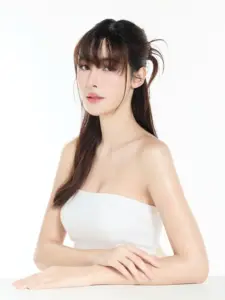 Ploy Preeyaphat 8
