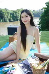 Ploy Preeyaphat 12